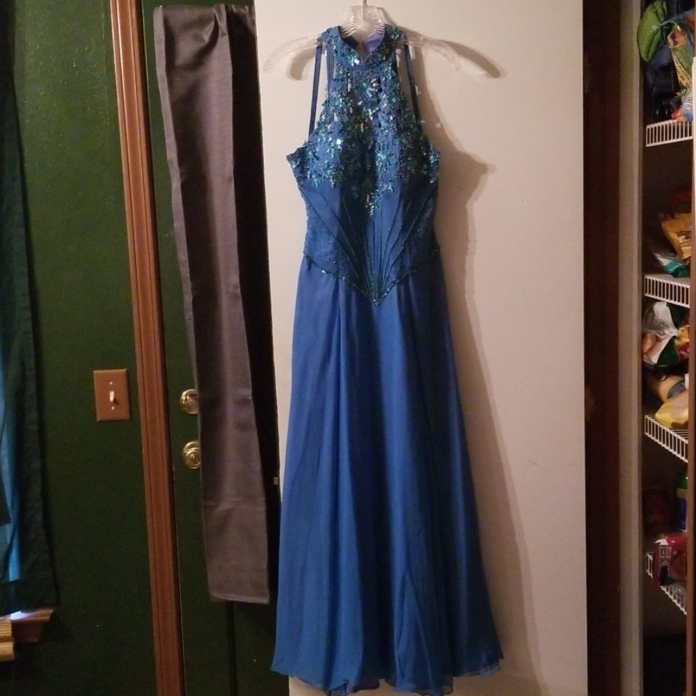 Beautiful high neck prom gown